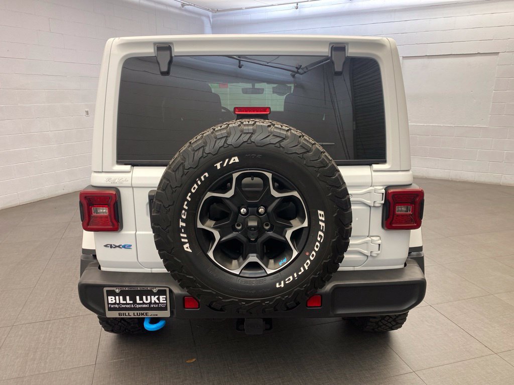 Used 2023 Jeep Wrangler Unlimited Rubicon 4xe w/ Cold Weather Group AWD/4WD image 8