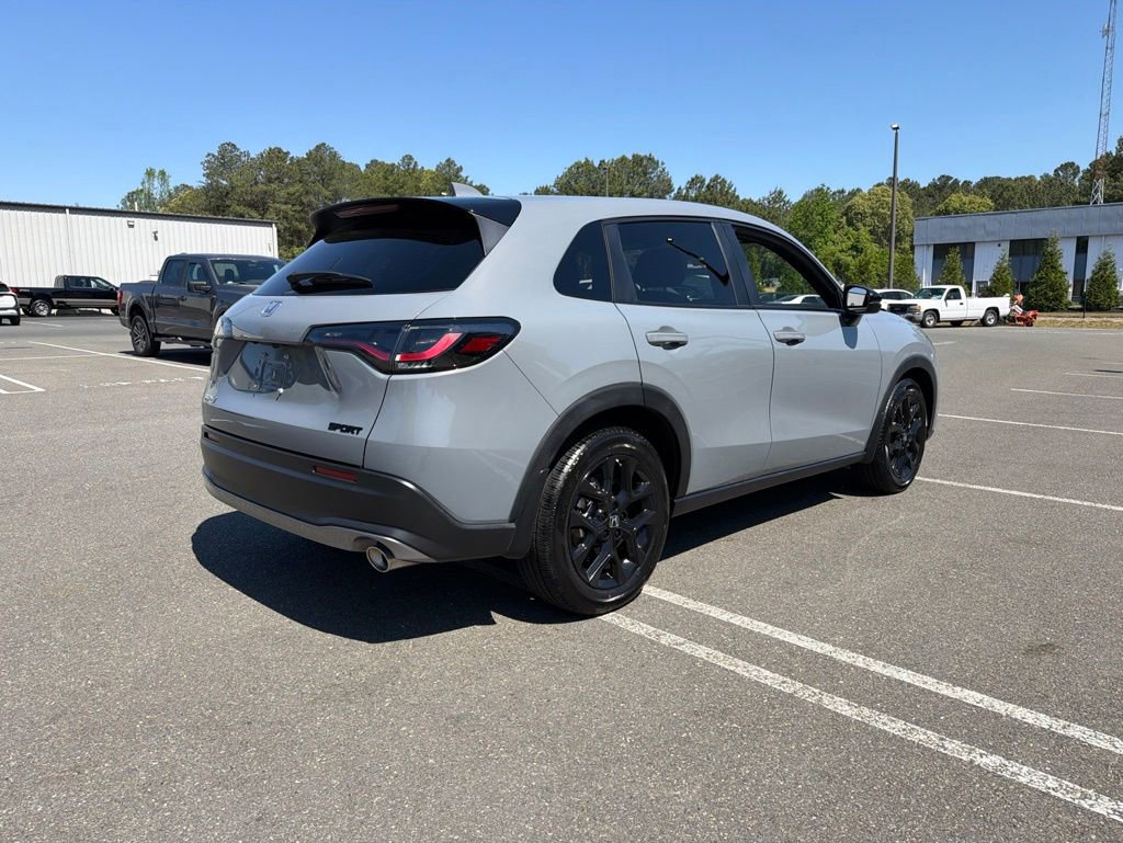 Certified 2025 Honda HR-V Sport image 5