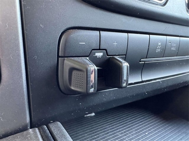 Used 2023 RAM 1500 Classic SLT w/ Trailer & Traction Group image 30