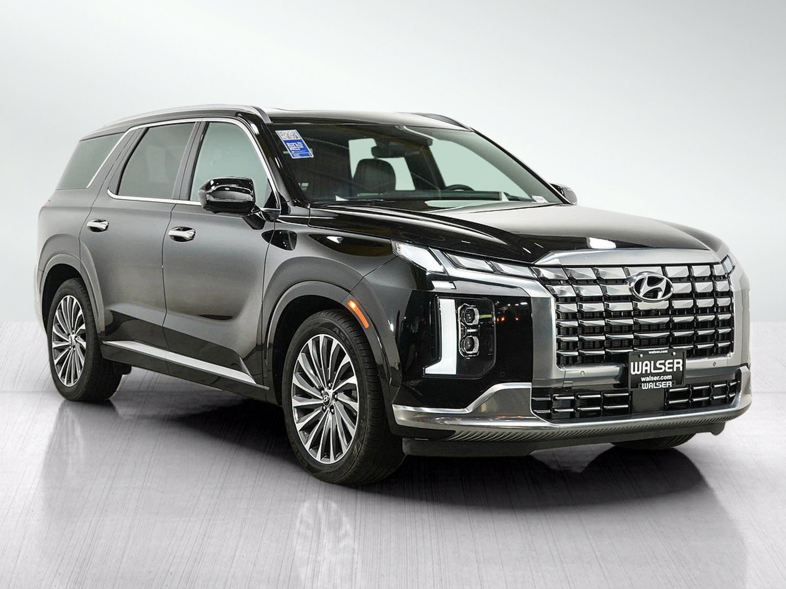 Used 2024 Hyundai Palisade Calligraphy AWD/4WD image 7