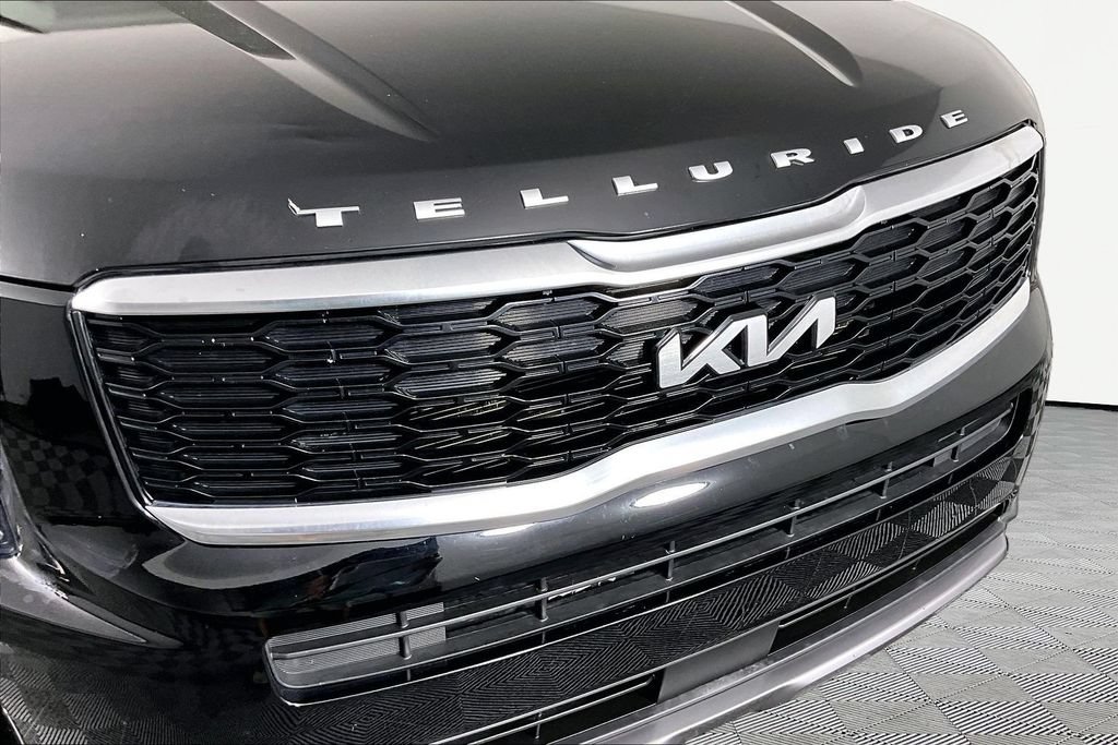 Used 2022 Kia Telluride S FWD image 32