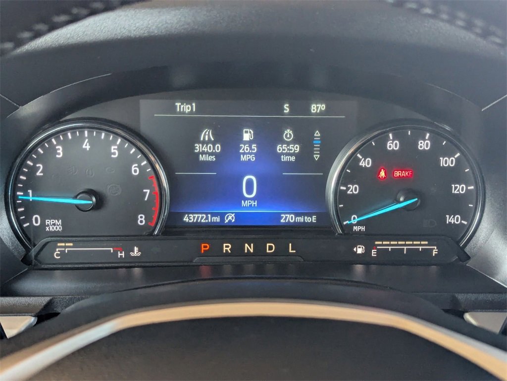 Used 2024 Ford Explorer XLT w/ Equipment Group 202A image 16