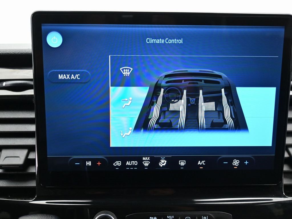 Used 2023 Ford Transit 350 XLT image 22