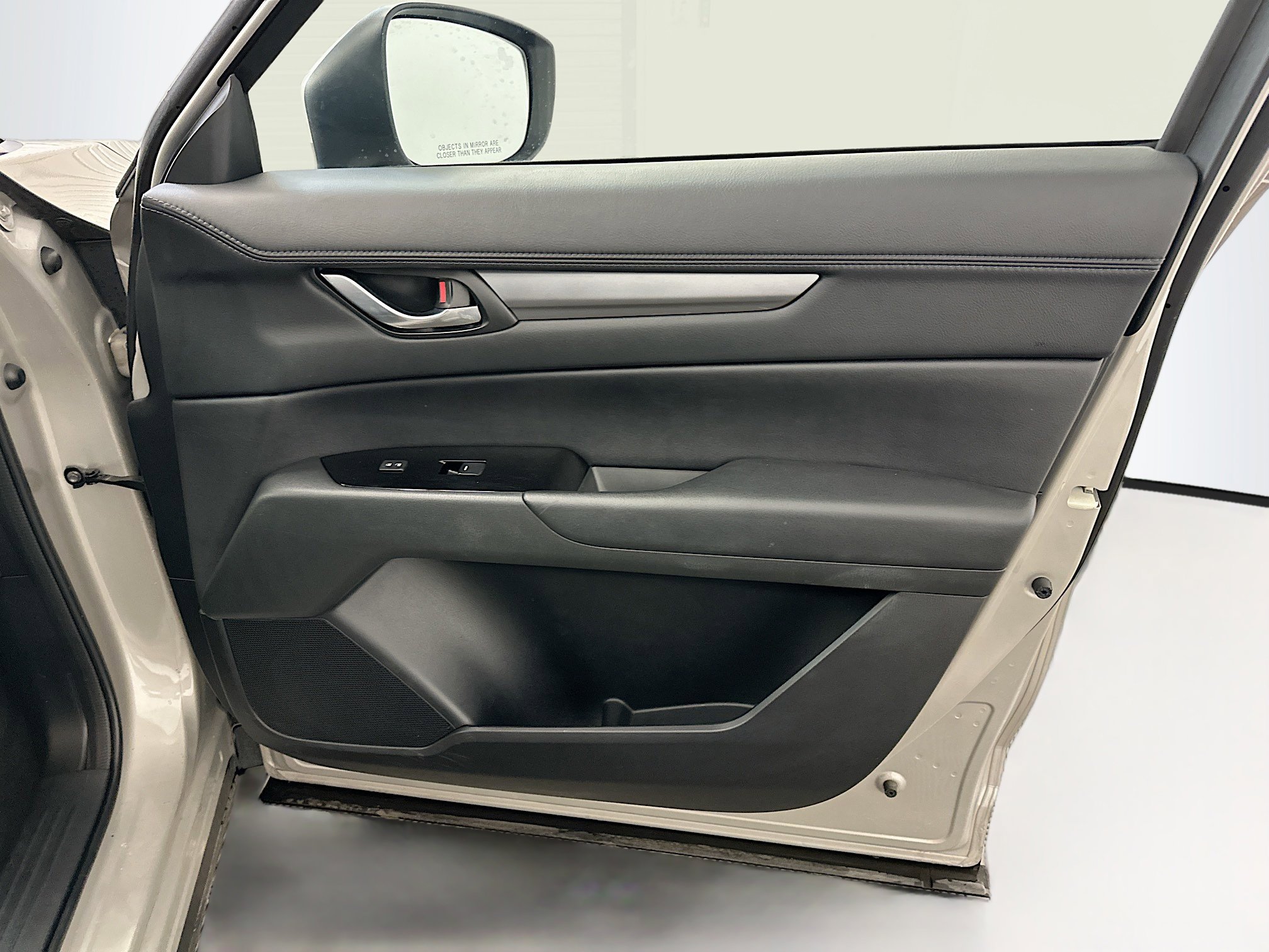 Used 2025 MAZDA CX-5 AWD 2.5 S w/ Preferred Package image 35