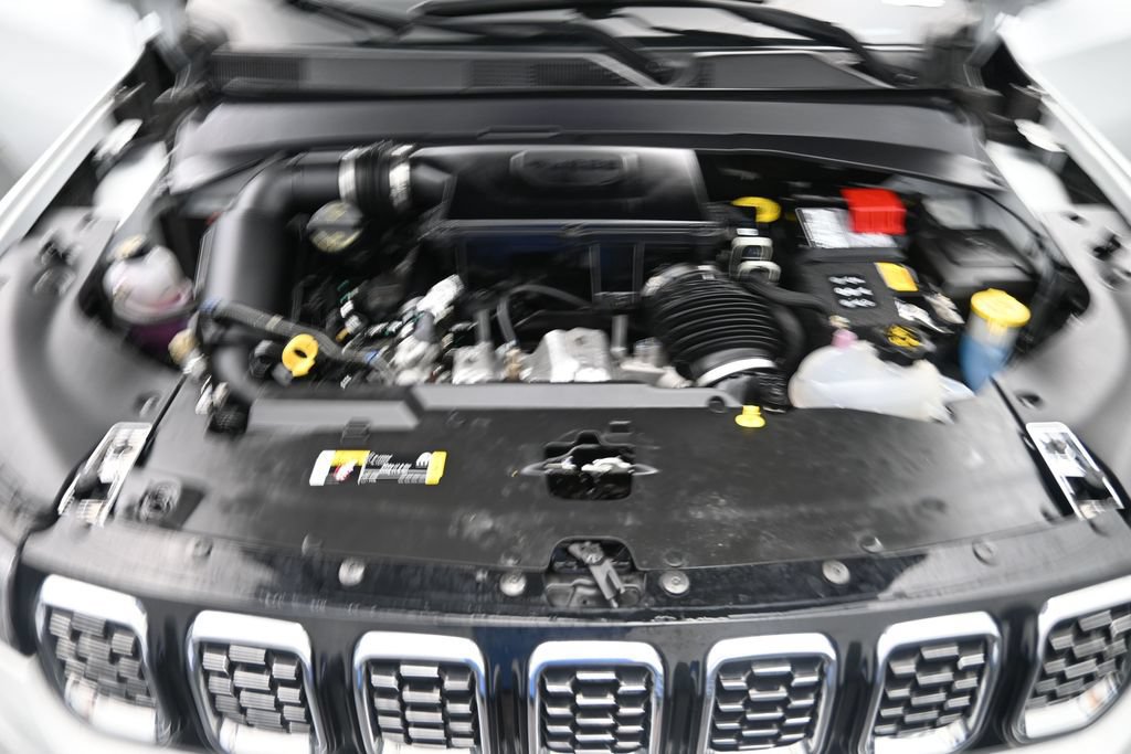 Used 2025 Jeep Compass Limited AWD/4WD image 40