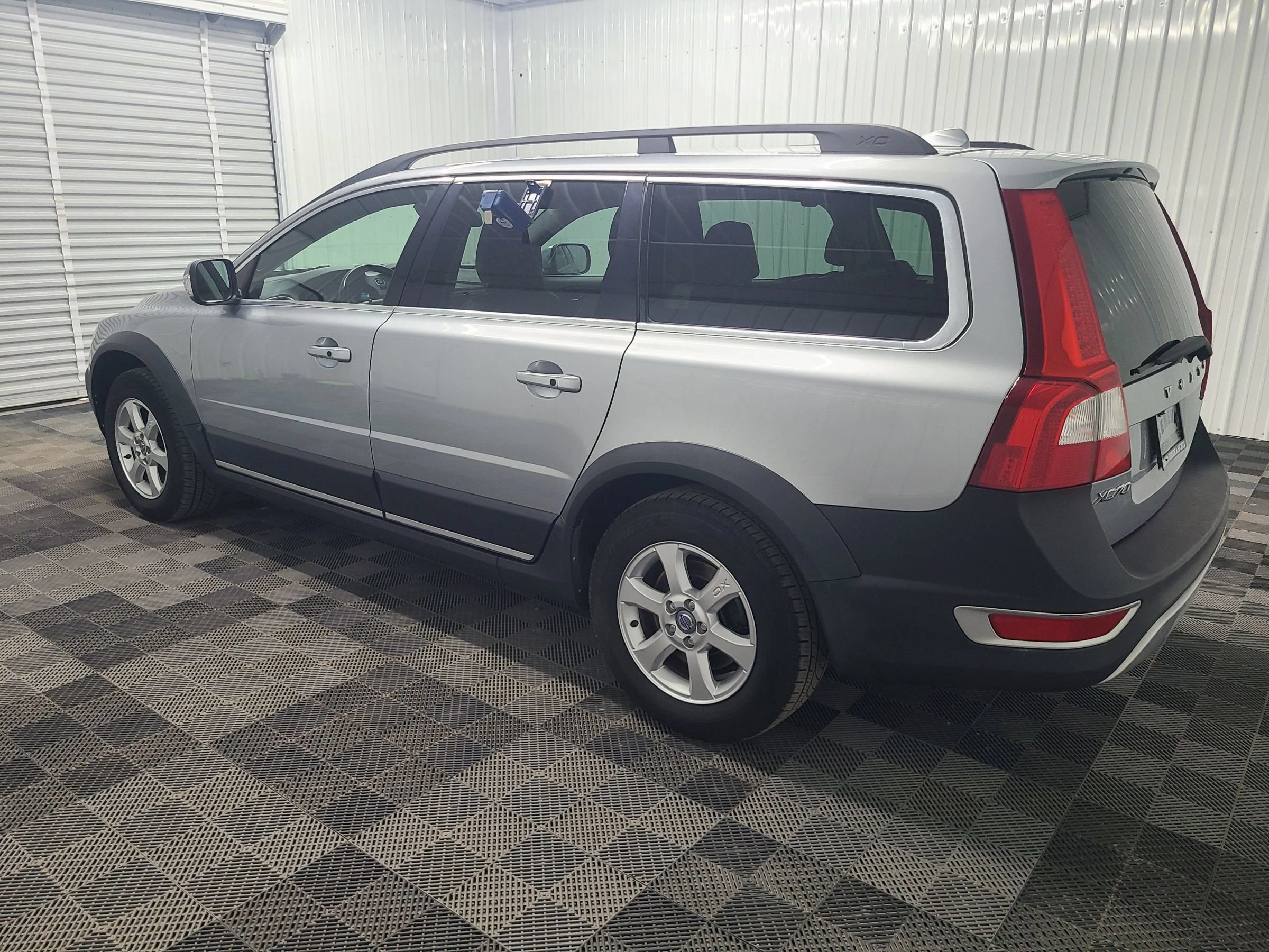 Used 2013 Volvo XC70 3.2 AWD/4WD image 9