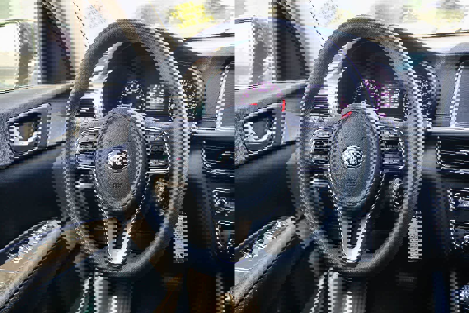 Used 2018 Kia Optima LX w/ 17" Alloy Wheels Package image 15