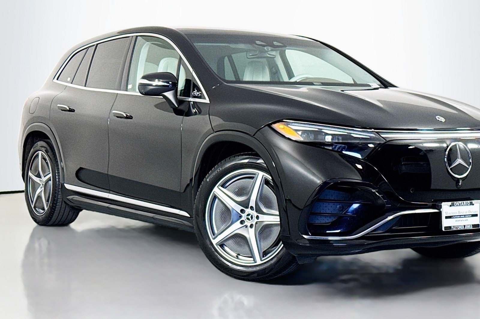 Certified 2023 Mercedes-Benz EQS 580 4MATIC SUV image 14