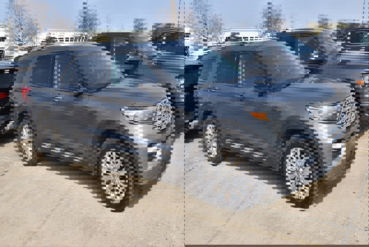 Certified 2023 Ford Explorer Limited w/ Limited Technology Package image 5