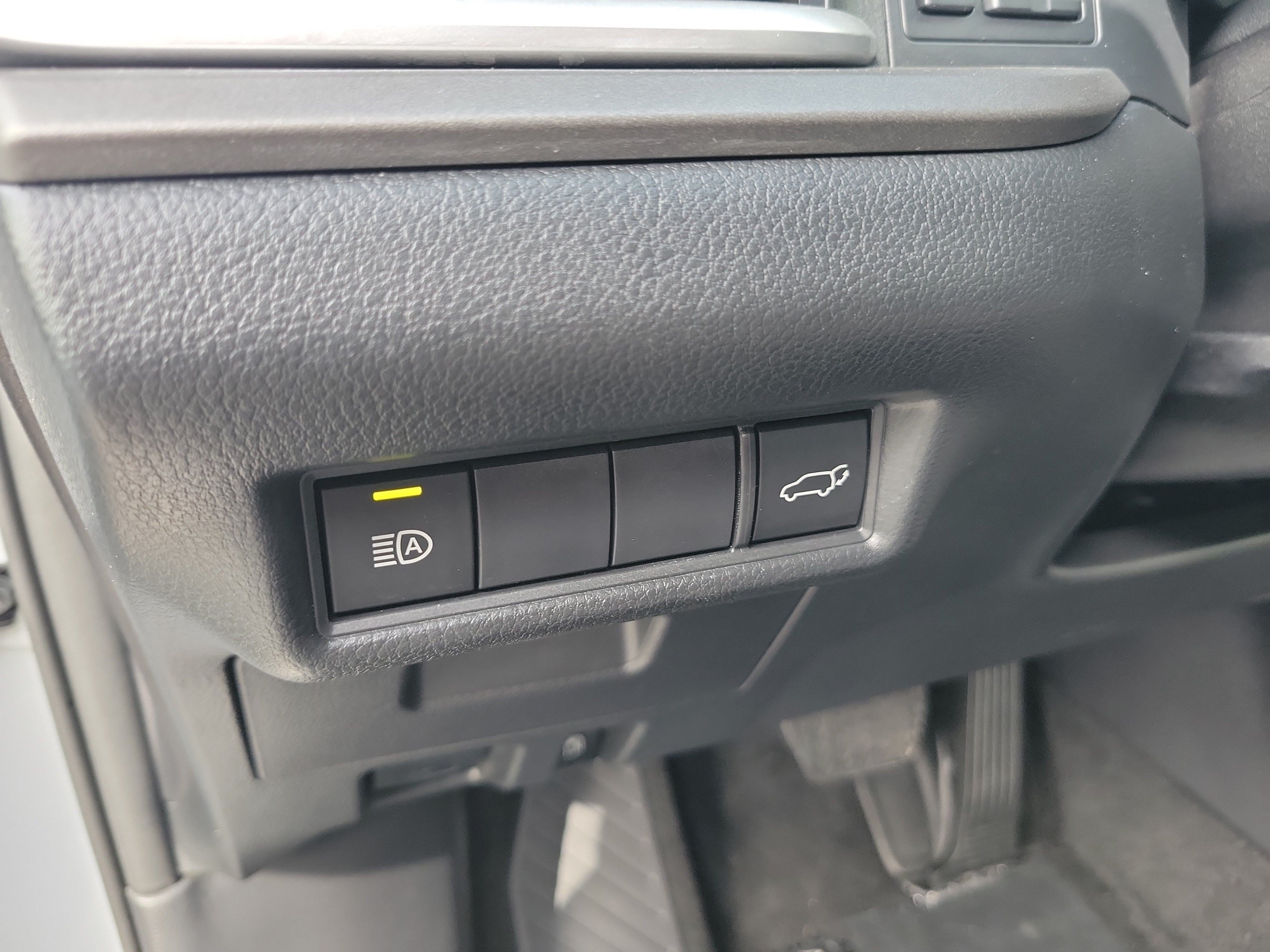 Used 2025 Toyota Grand Highlander FWD image 25