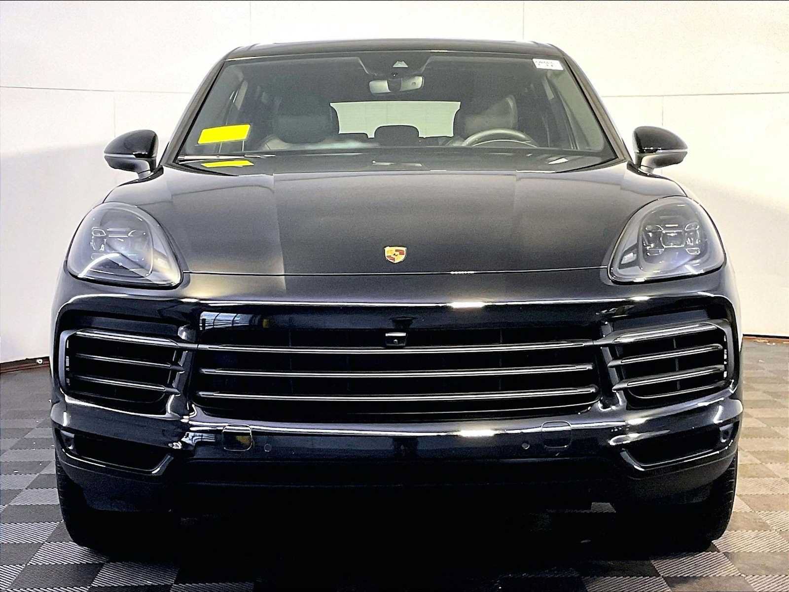 Certified 2023 Porsche Cayenne Platinum Edition AWD/4WD image 10