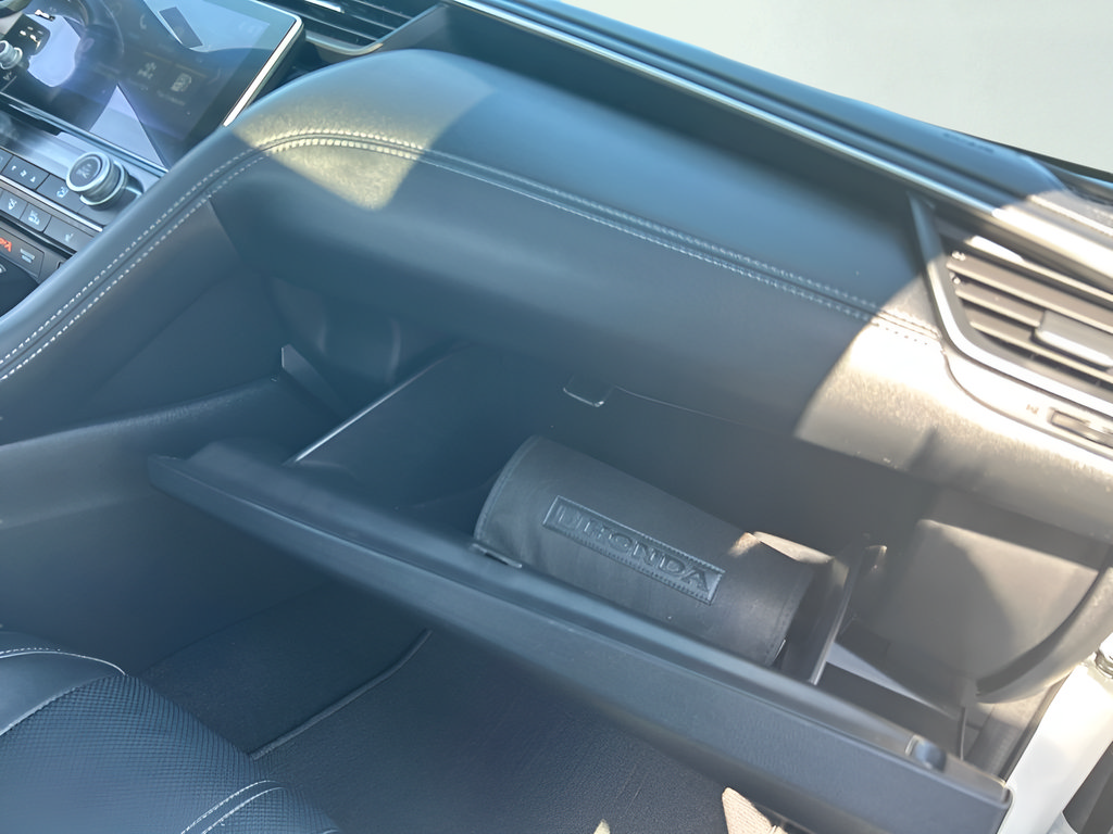 Used 2020 Honda Insight Touring image 26
