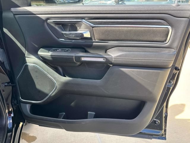 Used 2024 RAM 1500 Laramie AWD/4WD image 19