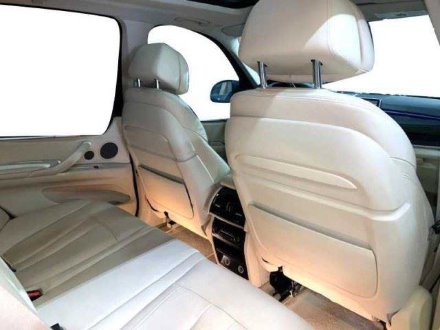 Used 2015 BMW X5 xDrive50i AWD/4WD image 40
