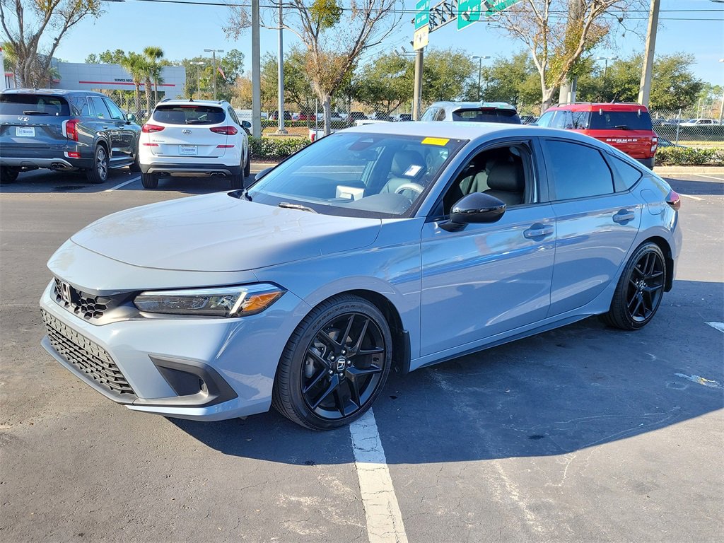 Used 2024 Honda Civic Sport image 2