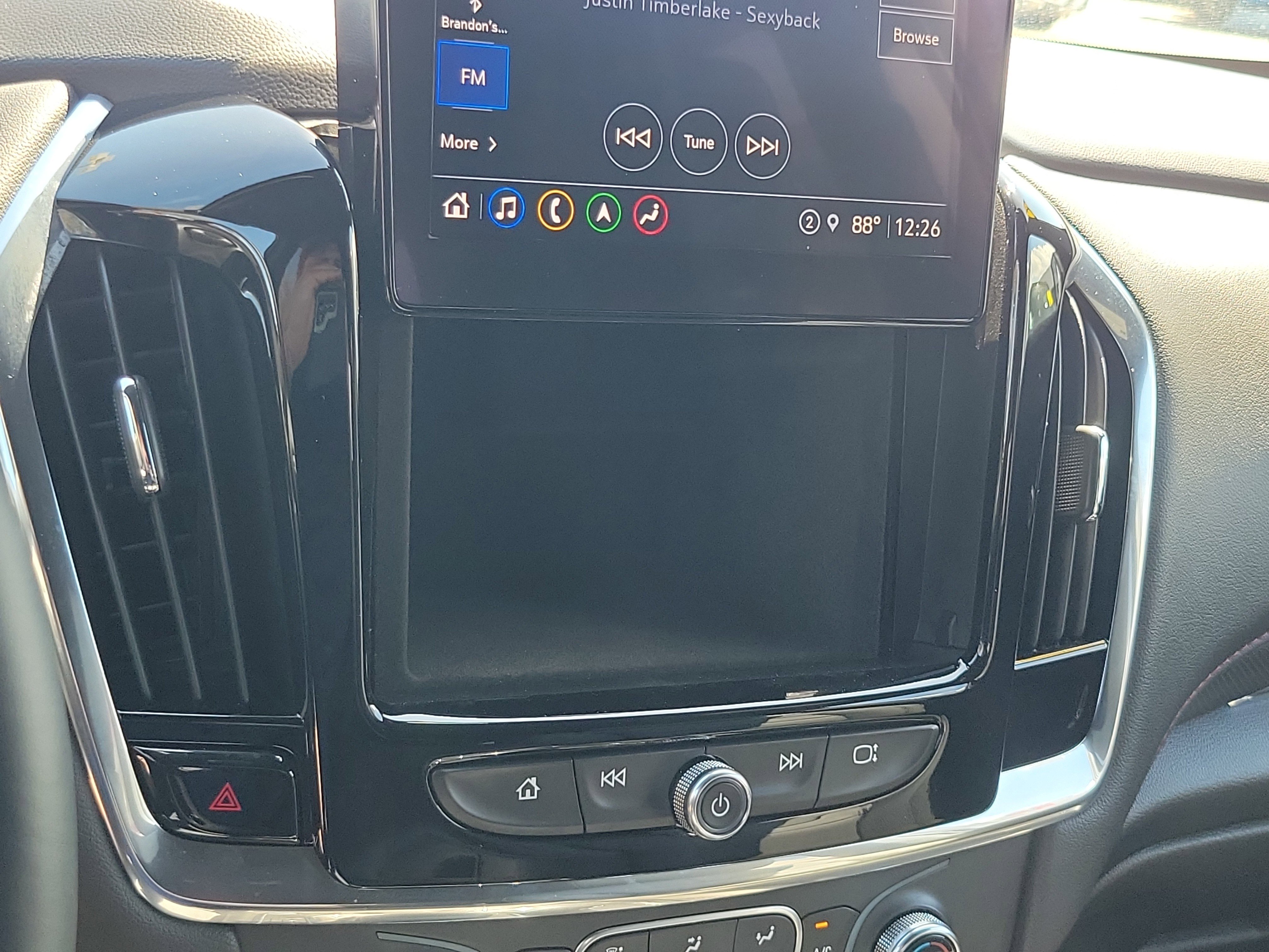 Used 2023 Chevrolet Traverse RS image 28