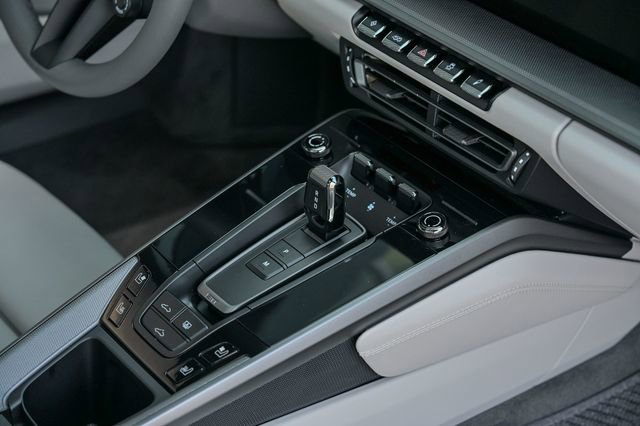 Used 2024 Porsche 911 Carrera S image 40
