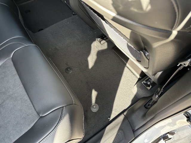 New 2025 Jeep Grand Cherokee Altitude image 19