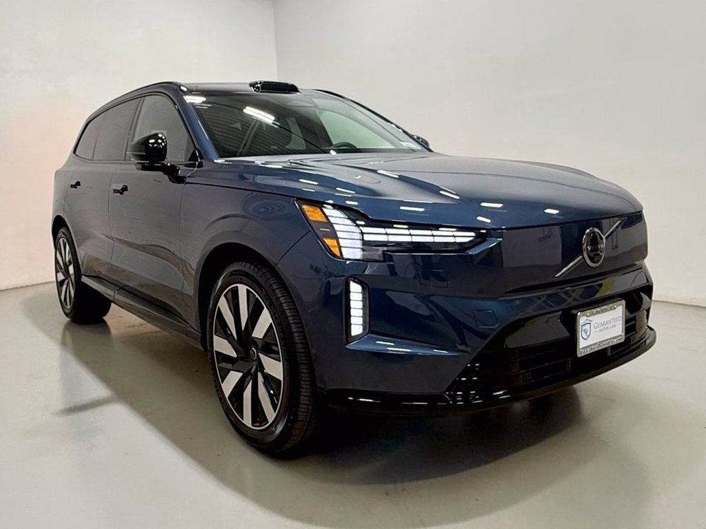 Used 2025 Volvo EX90 Ultra AWD/4WD image 5