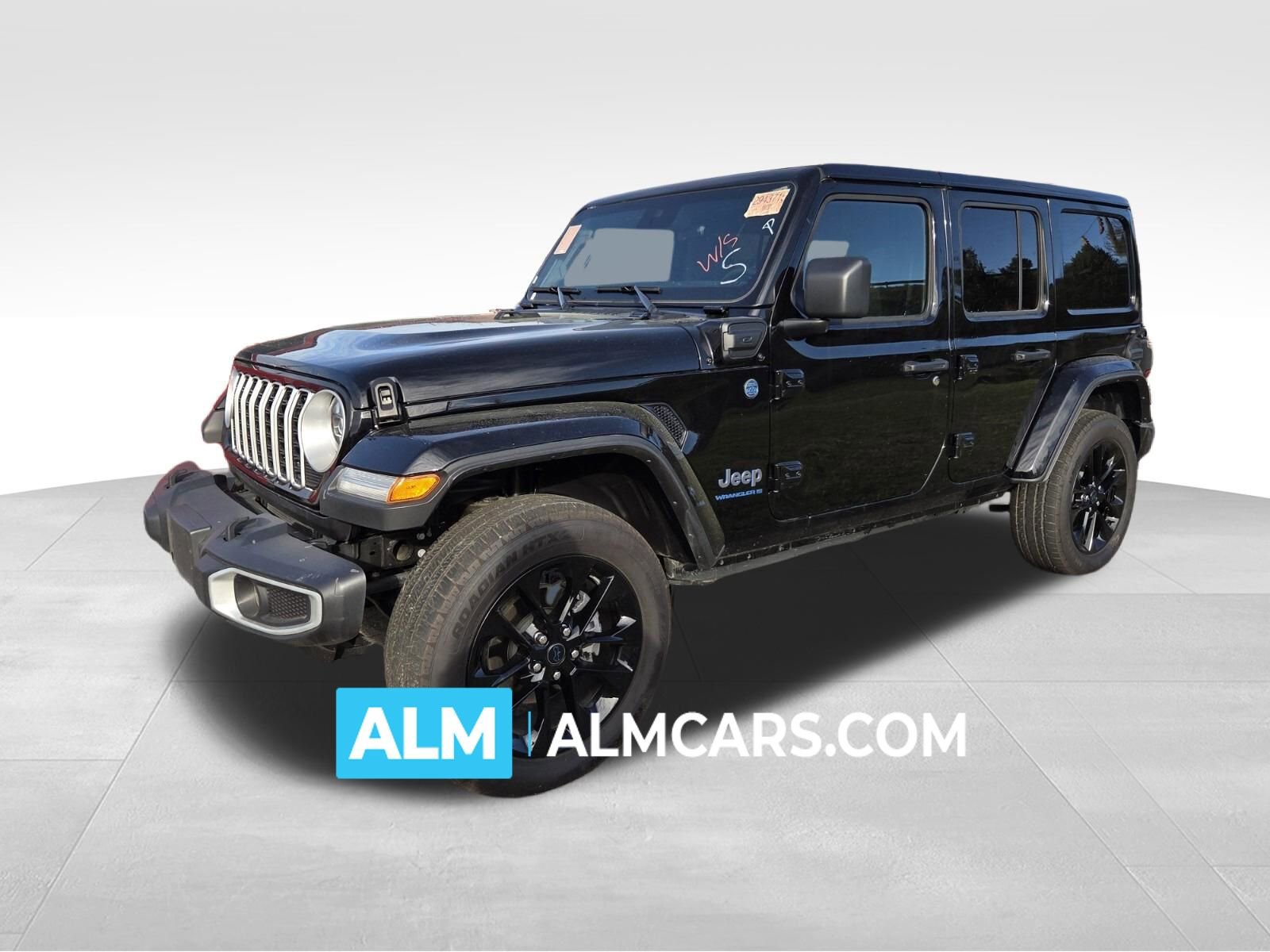 Used 2025 Jeep Wrangler Unlimited Sahara w/ Safety Group