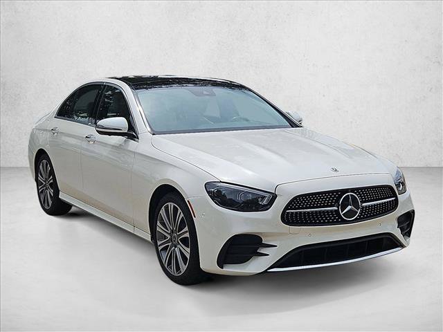 Used 2023 Mercedes-Benz E 450 4MATIC Sedan image 3