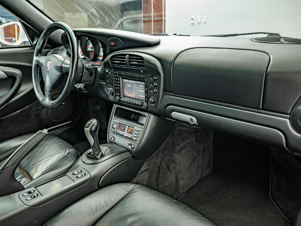 Used 2003 Porsche 911 Carrera RWD image 41