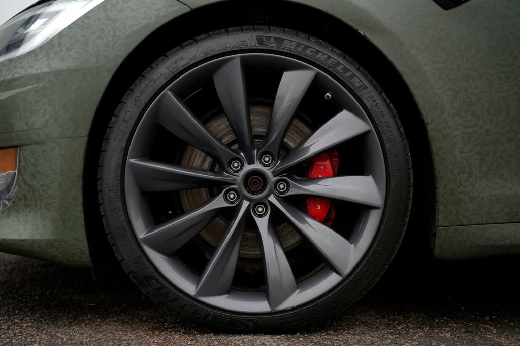 Used 2020 Tesla Model S Performance image 13