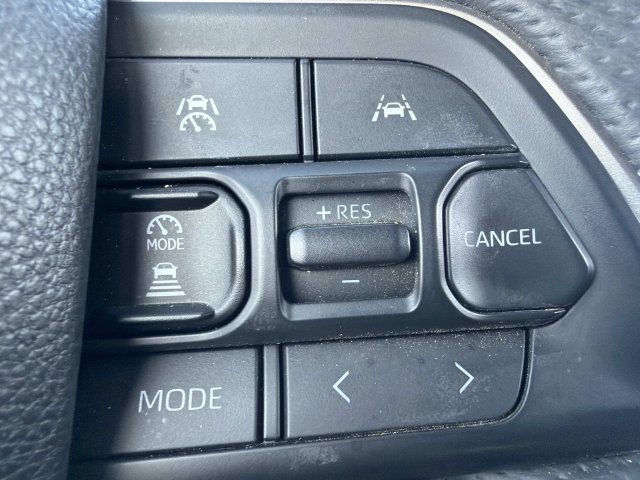 Used 2025 Toyota Tacoma TRD Off-Road AWD/4WD image 20