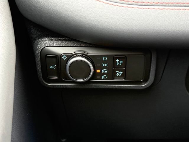 New 2026 Ford Explorer Active image 22