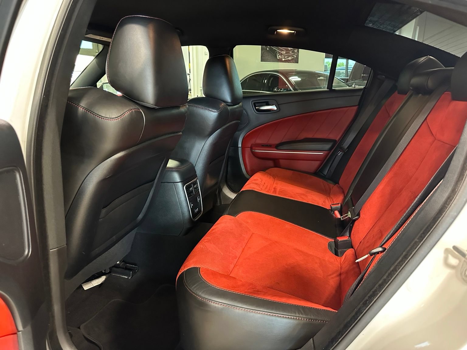 Used 2022 Dodge Charger Scat Pack RWD image 38