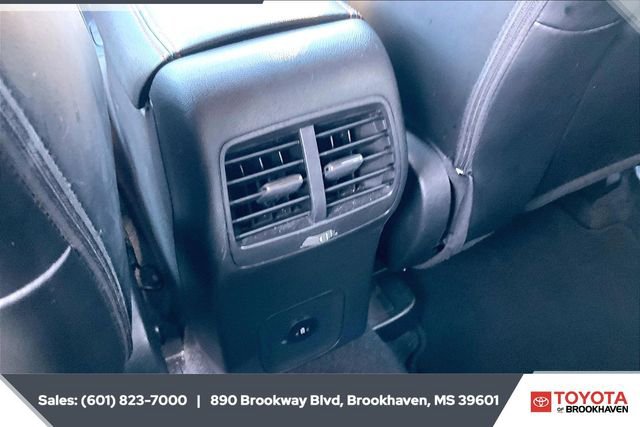 Used 2024 Ford Escape ST-Line image 23