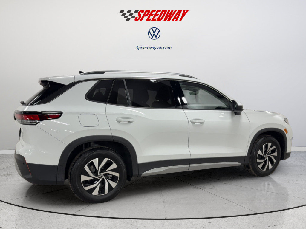 New 2026 Volkswagen Tiguan S FWD image 5