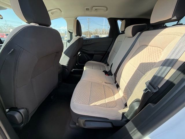 Used 2022 Ford Escape SE image 22