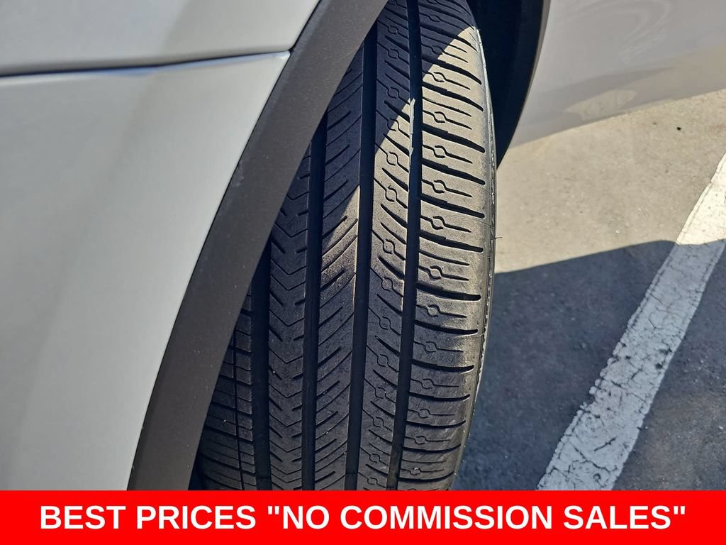 Used 2022 Tesla Model Y Performance AWD/4WD image 36