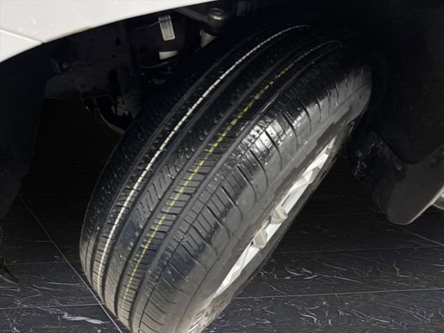 Used 2022 Chevrolet Silverado 1500 LT w/ Z71 Off-Road Package image 39