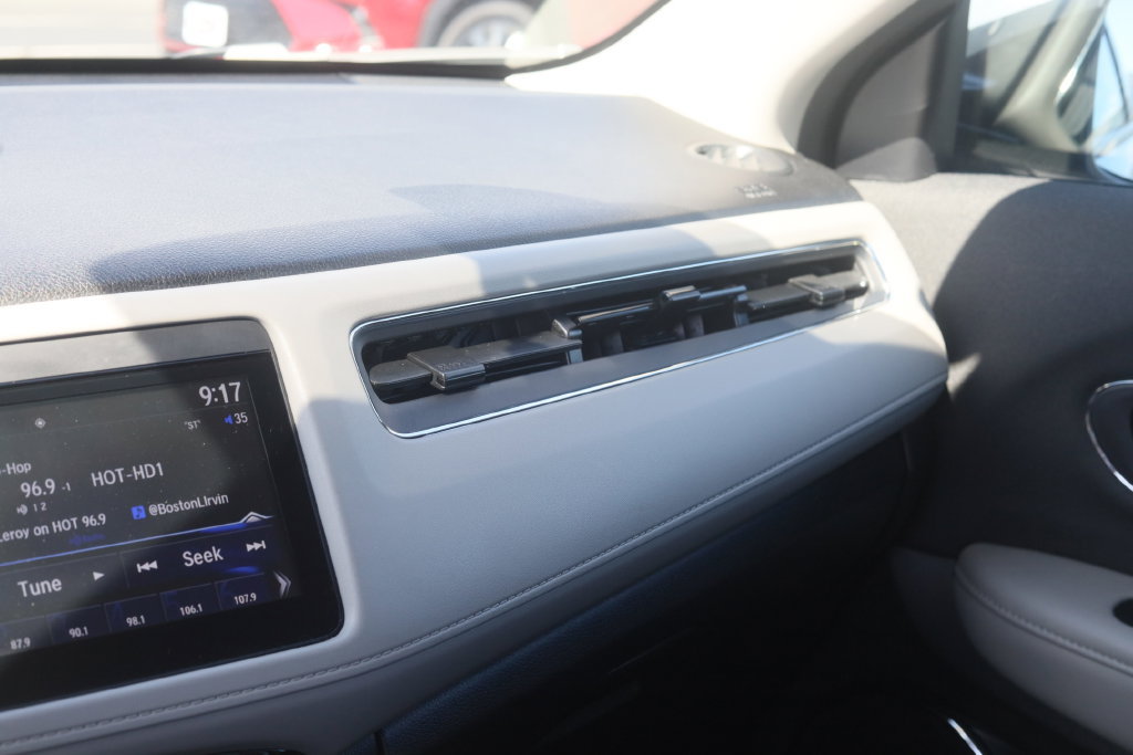 Used 2021 Honda HR-V EX image 26