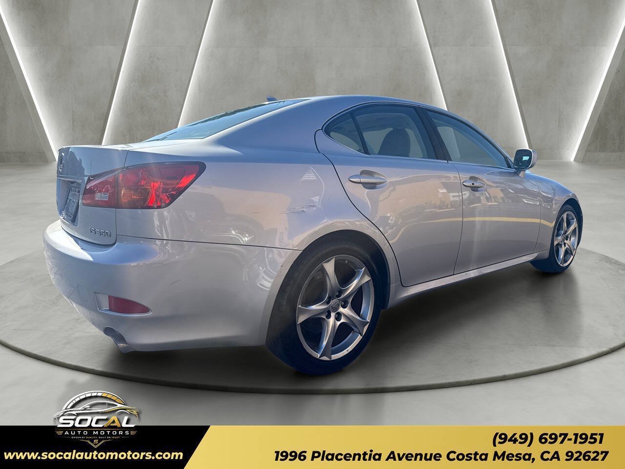 Used 2007 Lexus IS 350 RWD image 5