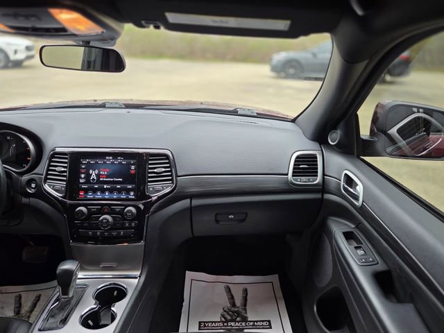 Used 2021 Jeep Grand Cherokee Laredo X image 19