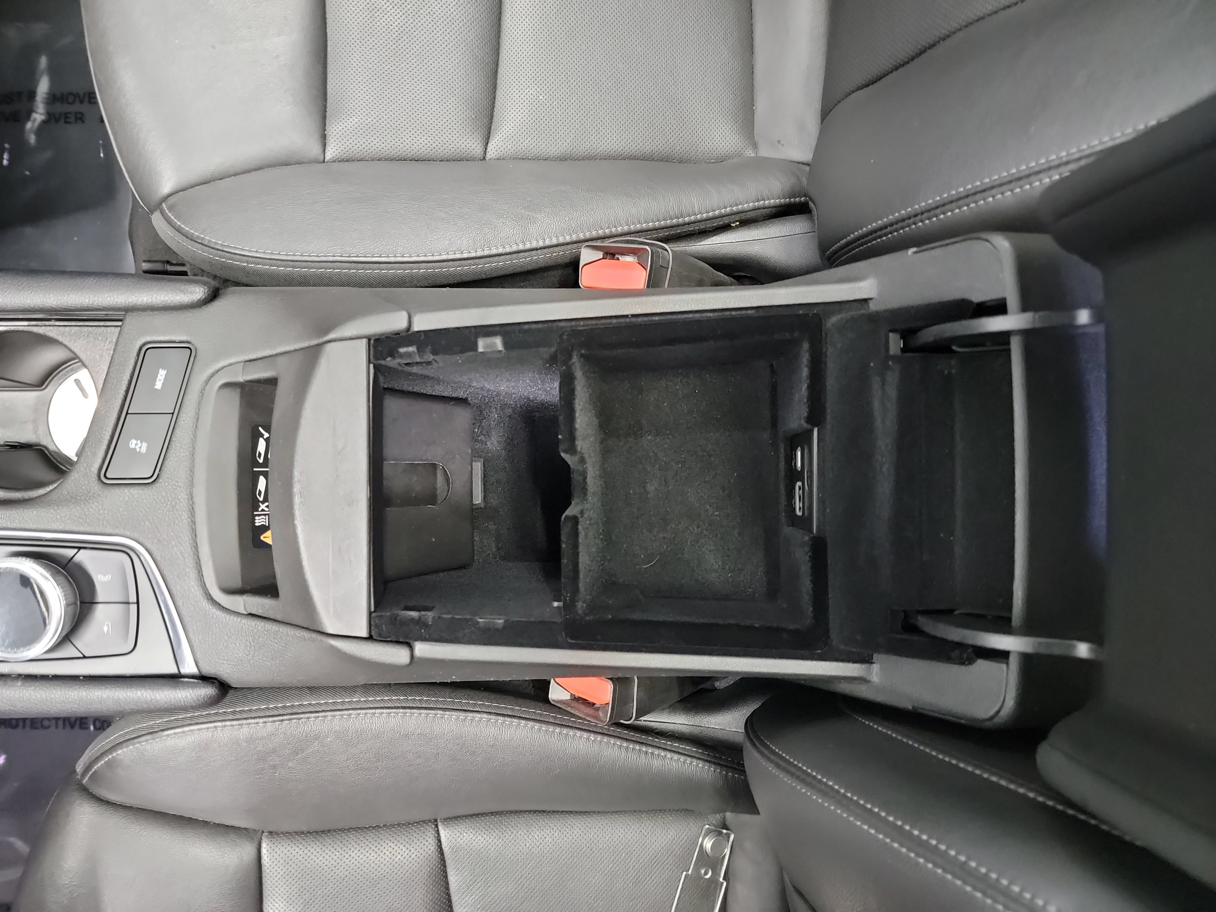 Used 2020 Cadillac XT6 Premium Luxury FWD image 29