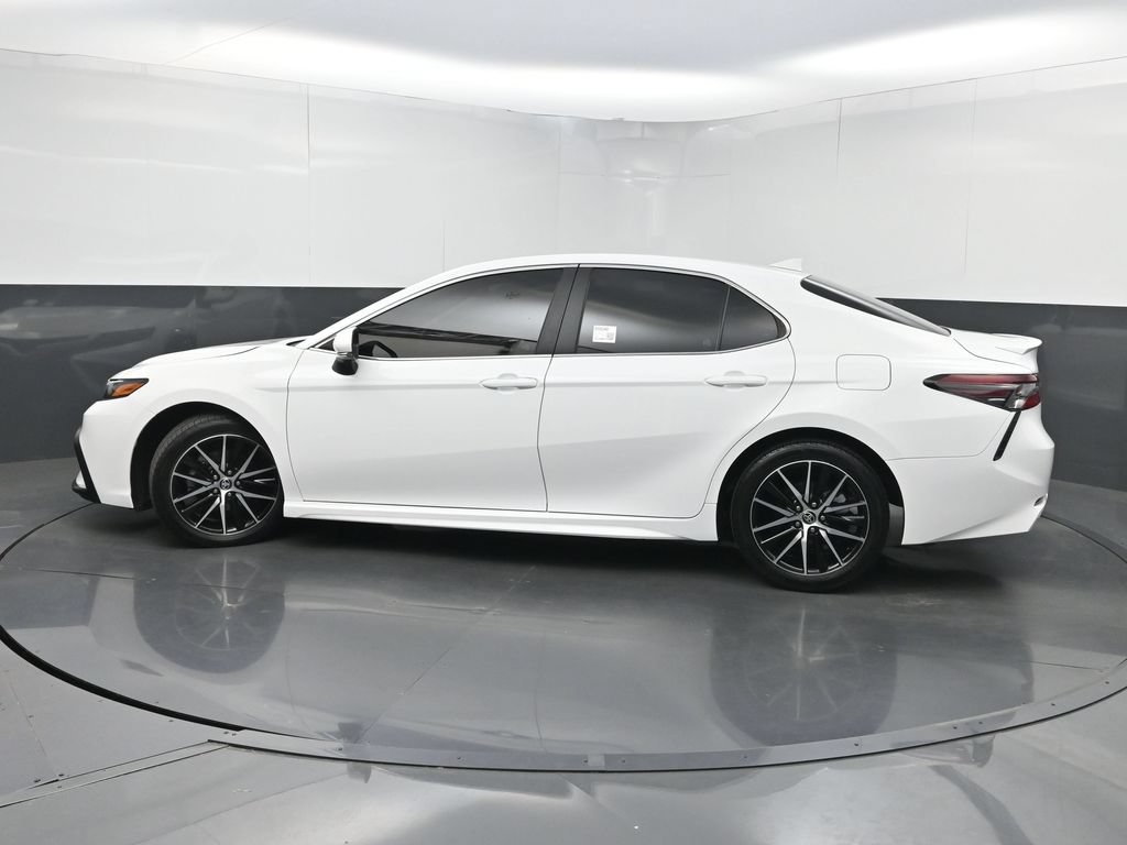 Used 2024 Toyota Camry SE FWD image 42