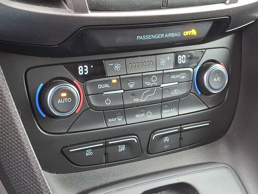 Used 2019 Ford Transit Connect XLT image 18