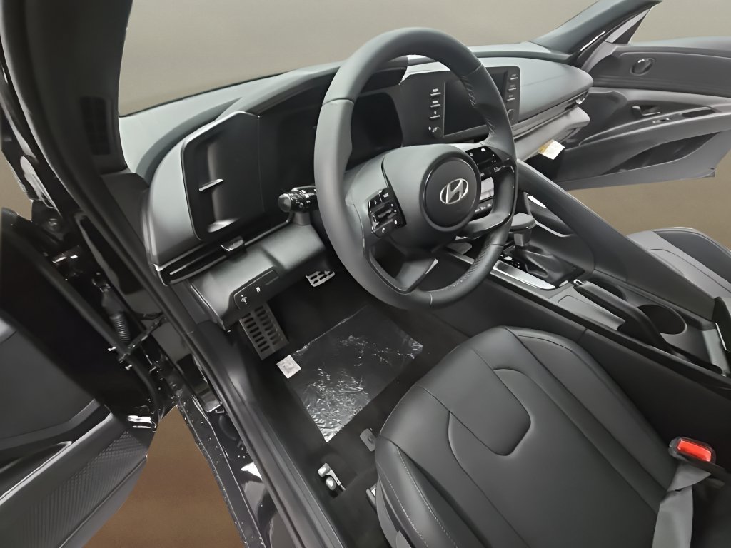 New 2026 Hyundai Elantra SEL Sport FWD image 13