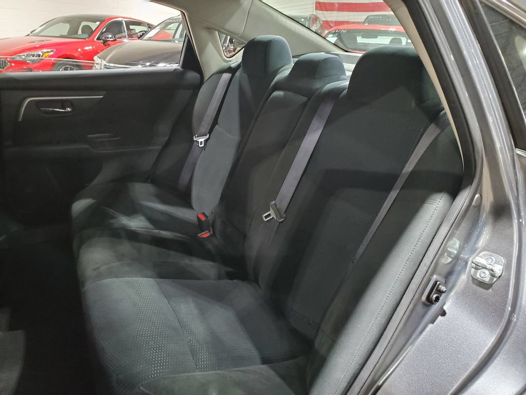 Used 2015 Nissan Altima 2.5 SV w/ Convenience Package FWD image 23