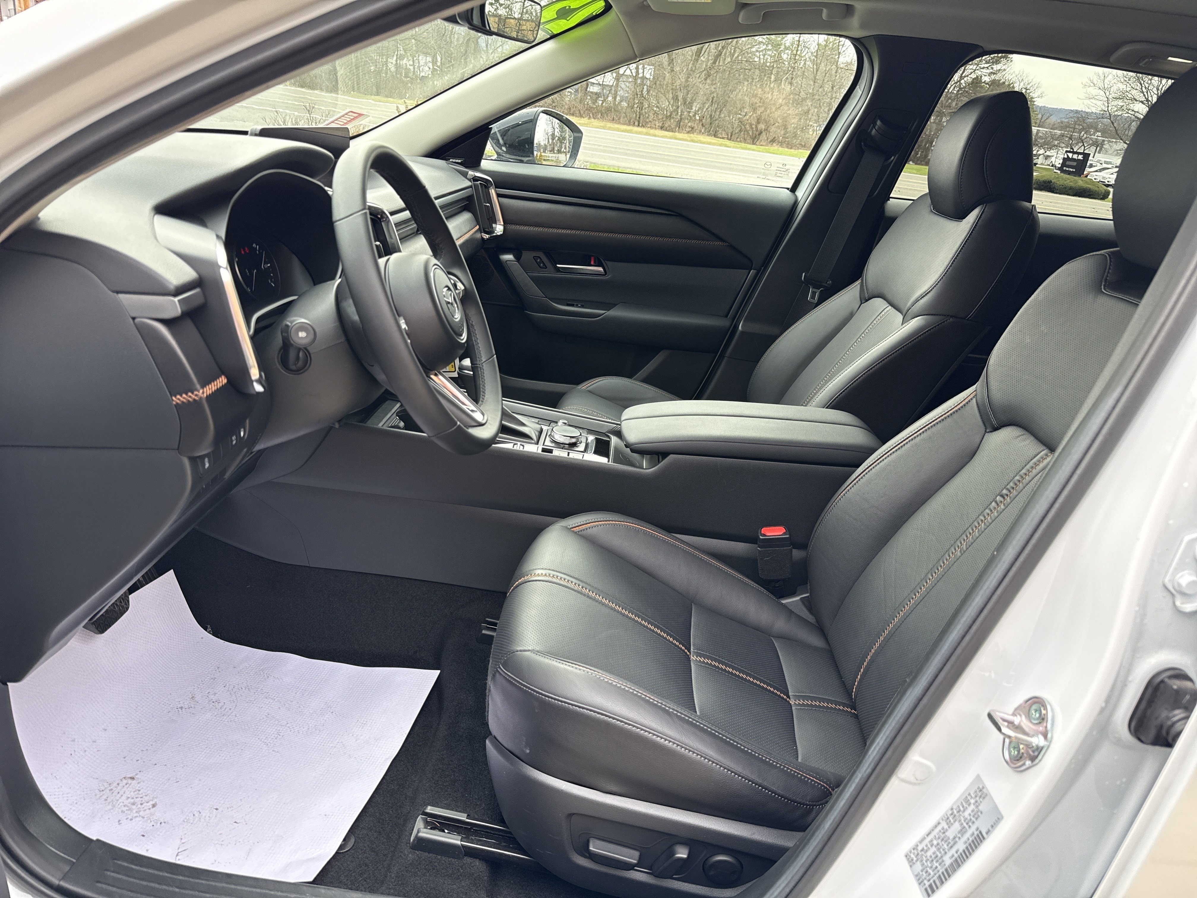 Certified 2025 MAZDA CX-50 2.5 Hybrid w/ Weather Package image 12
