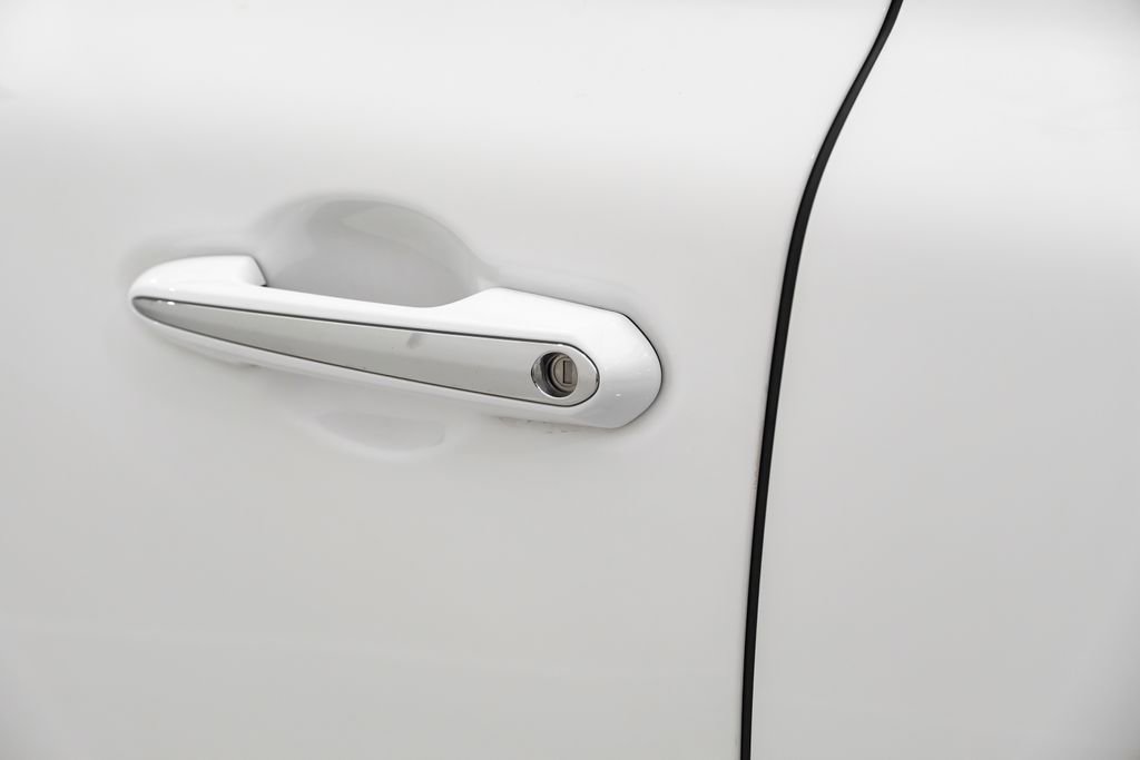 Used 2023 Lexus LX 600 F Sport image 38