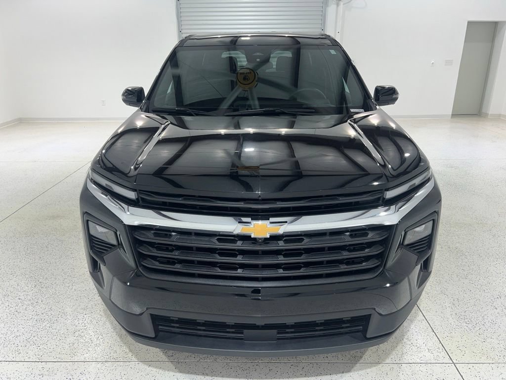 Used 2024 Chevrolet Traverse LS FWD image 8