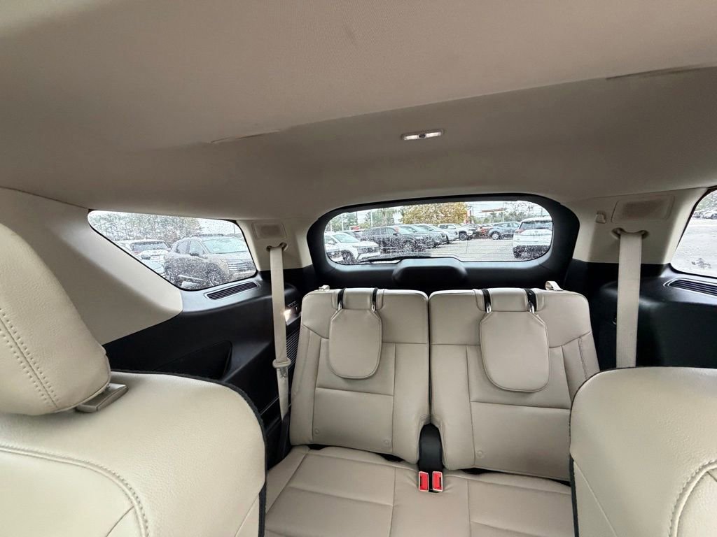 Used 2020 Ford Explorer Limited w/ Class III Trailer Tow Package image 24