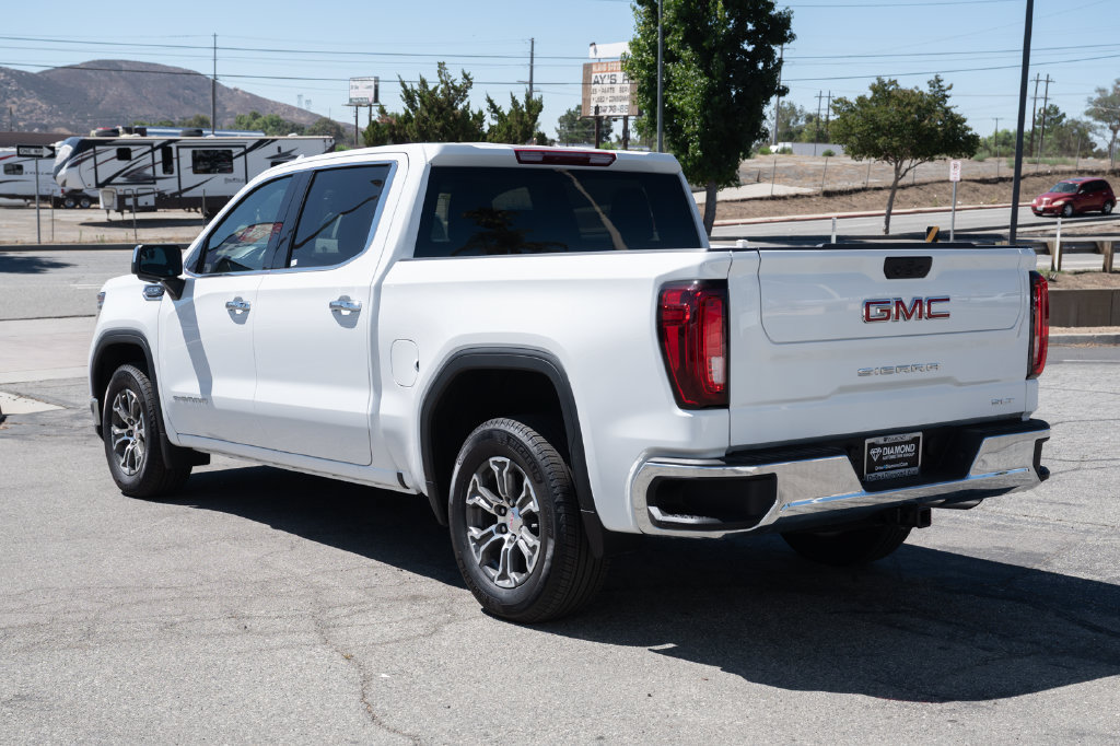 Used 2026 GMC Sierra 1500 SLT RWD image 7