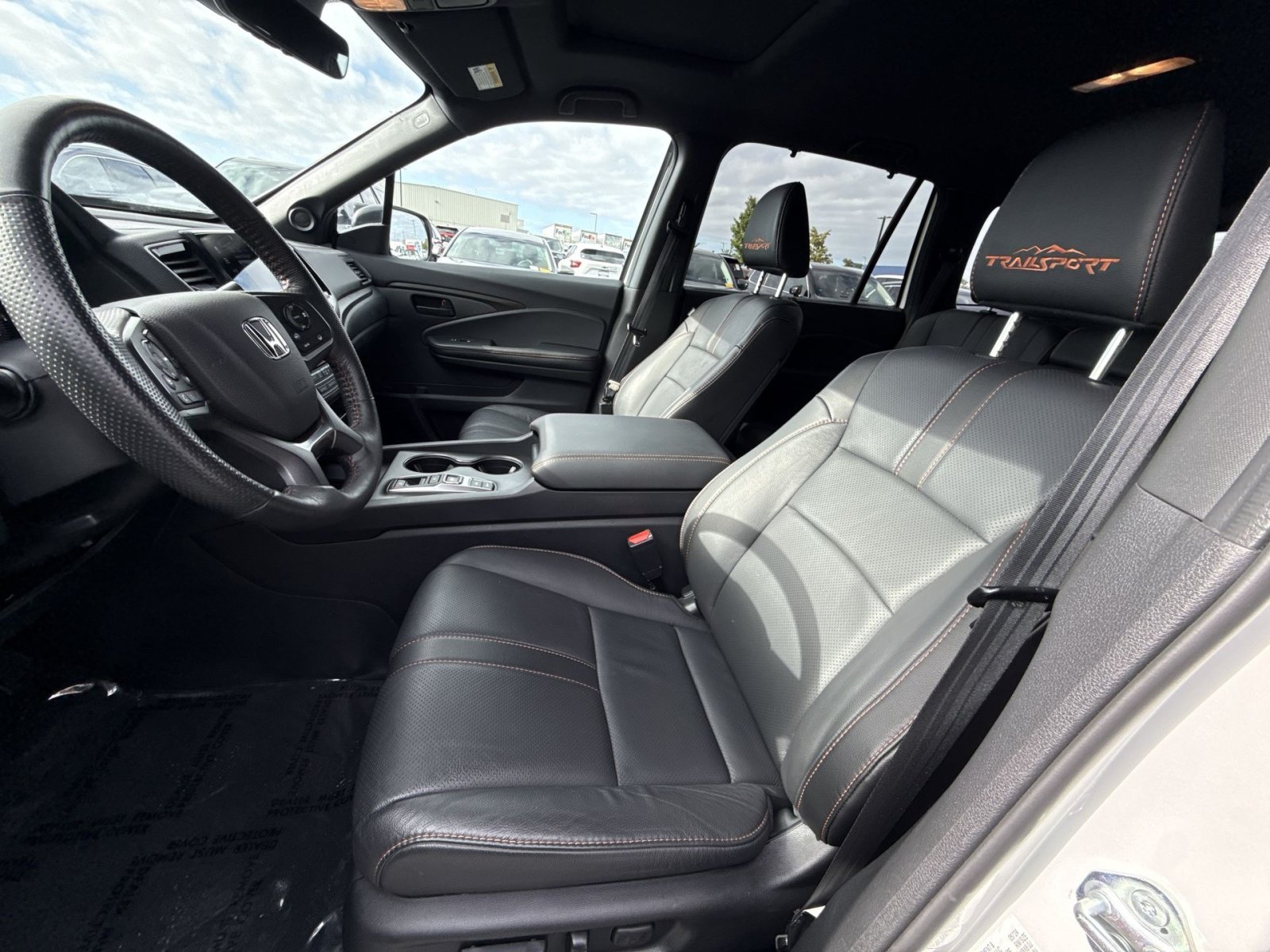 Used 2024 Honda Passport TrailSport image 14