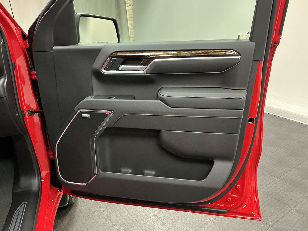 New 2026 GMC Sierra 1500 Elevation w/ Preferred Package AWD/4WD image 38